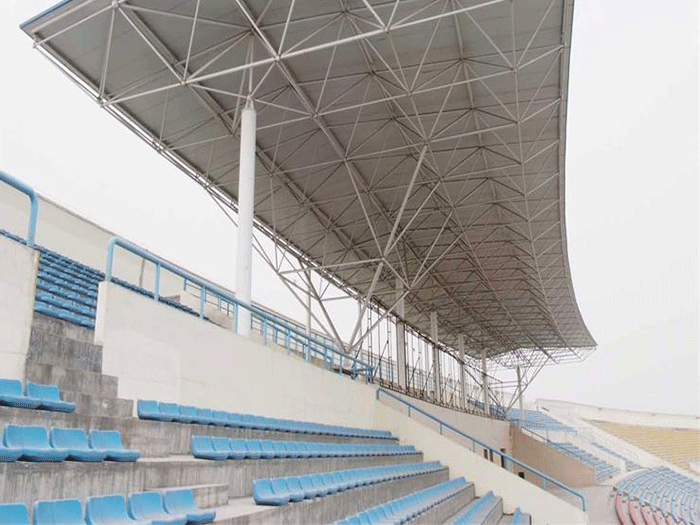 玉树四小体育馆网架